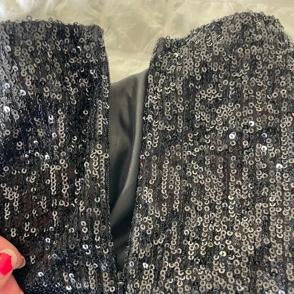 Lioness black sequin mini skirt - Picture 11 of 15